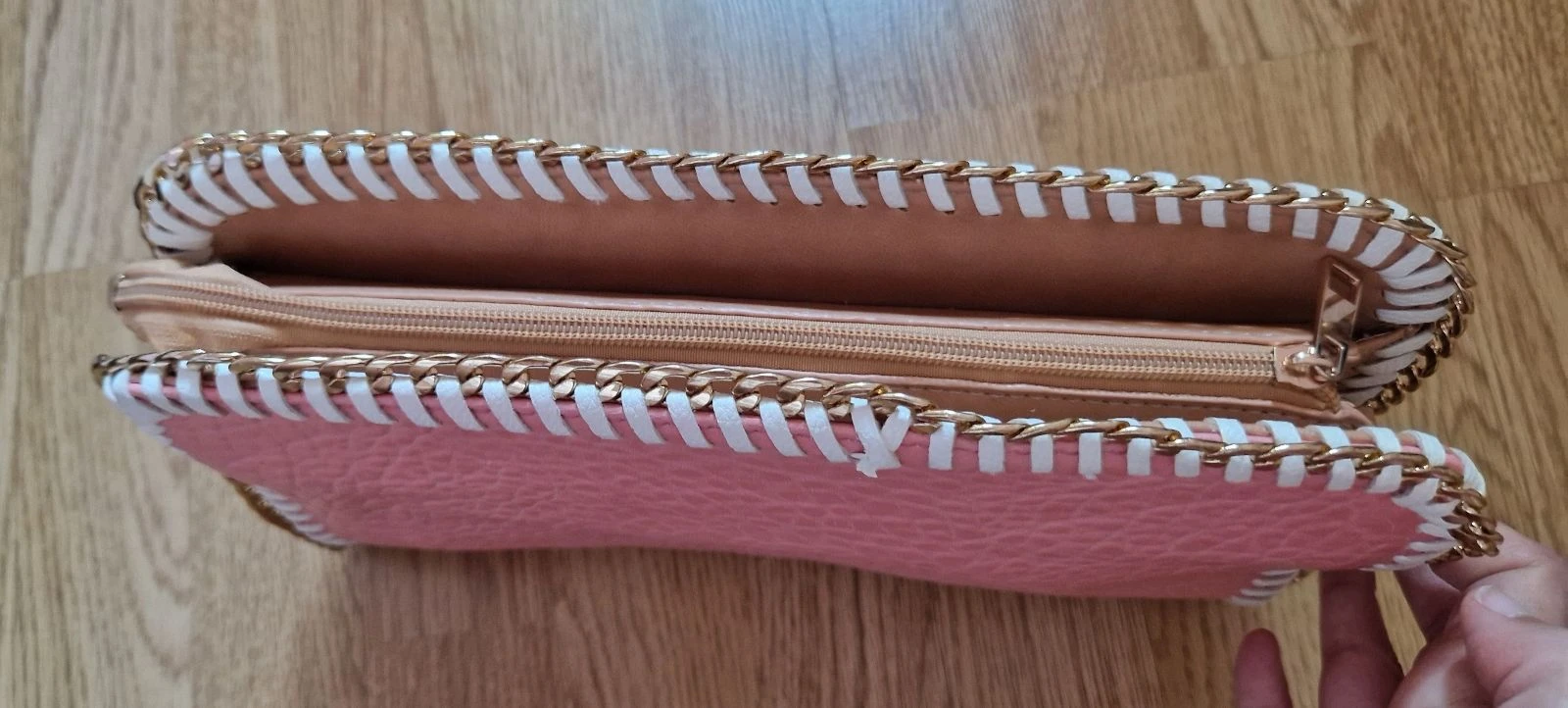 Bolso rosa Collett bandolera y clutch 2en1 dorado – photo 8
